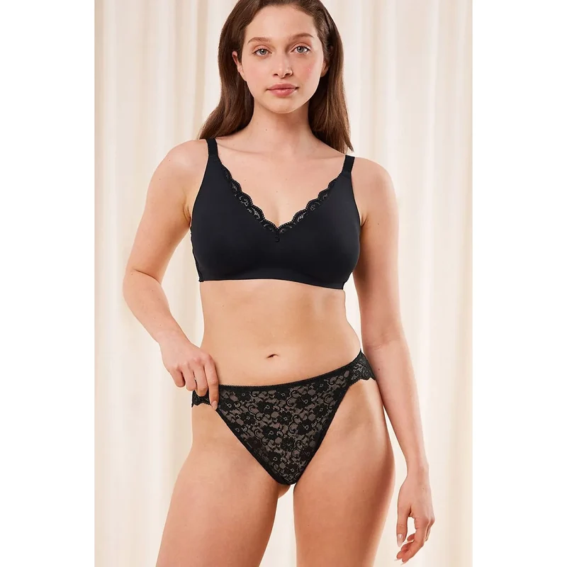 Tanga taille haute microfibre douce confort silhouette élégante Triumph
