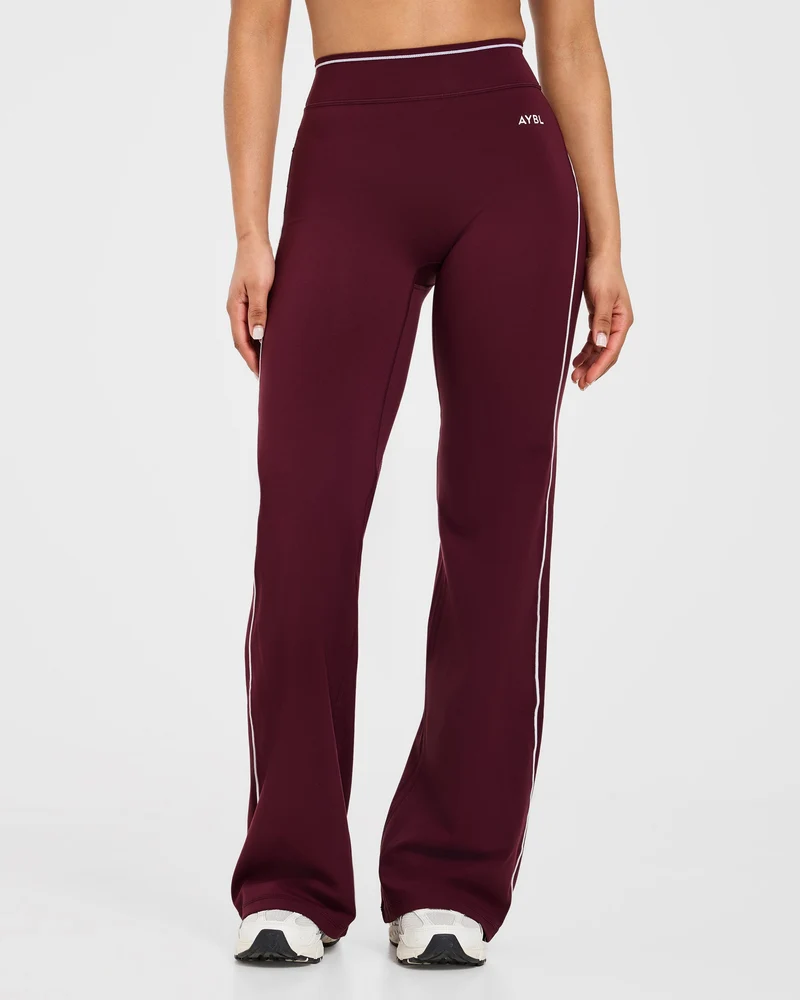 Form Flared Leggings - Deep Mulberry