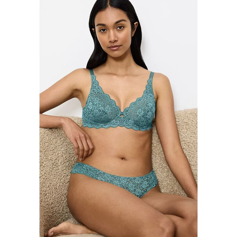 Soutien-gorge dentelle florale armatures confort femme élégance Amourette 10209574-1597