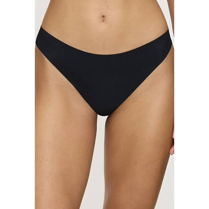 Strings femme microfibre dentelle invisible confort Triumph minimaliste élégant