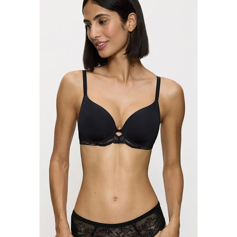 Soutien-gorge armatures dentelle beige invisible confort quotidien élégant Triumph