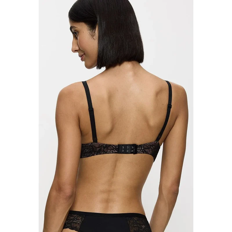 Soutien-gorge armatures dentelle beige invisible confort quotidien élégant Triumph