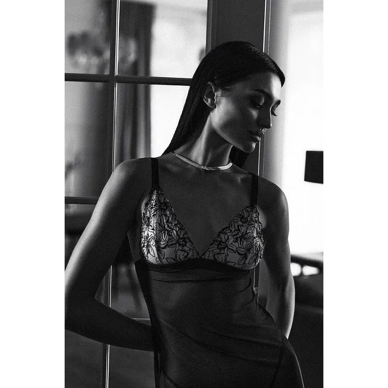 ensemble lingerie élégante dentelle florale ajustable Vila Blanes Obsessive