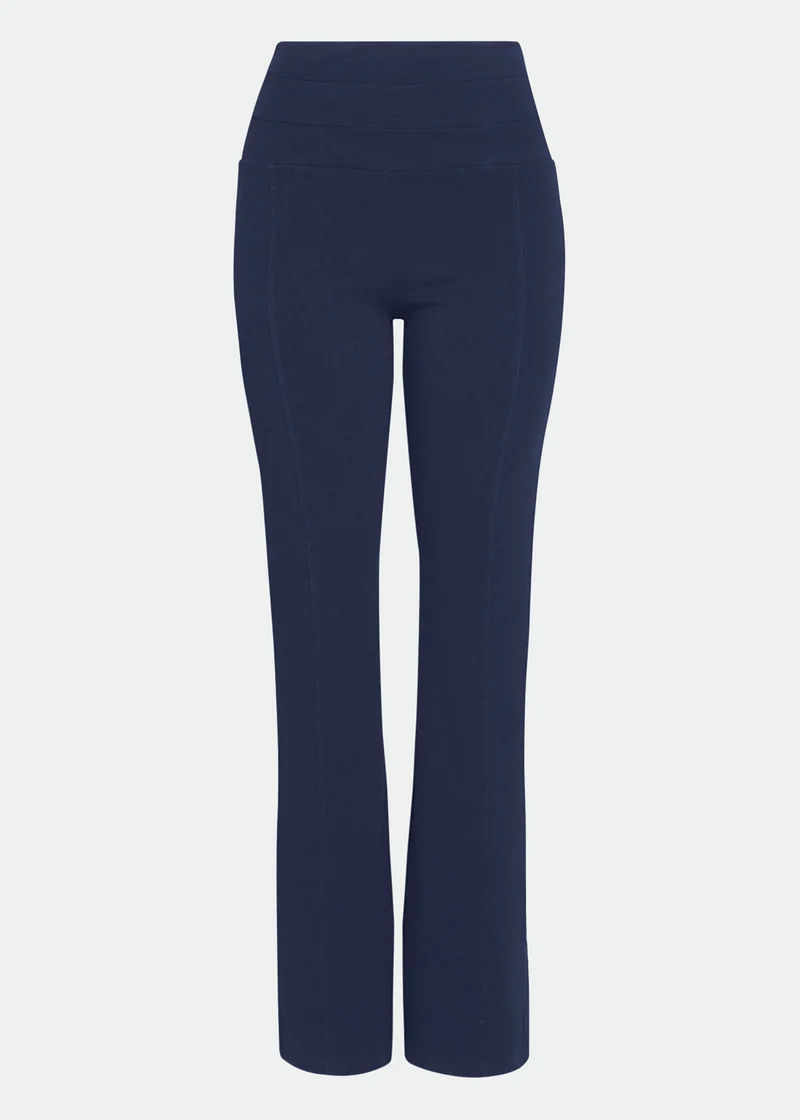 Calça Mulher Básica Recortes