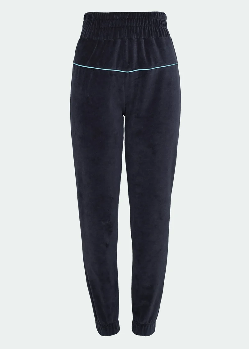Calça Mulher Plush Recortes