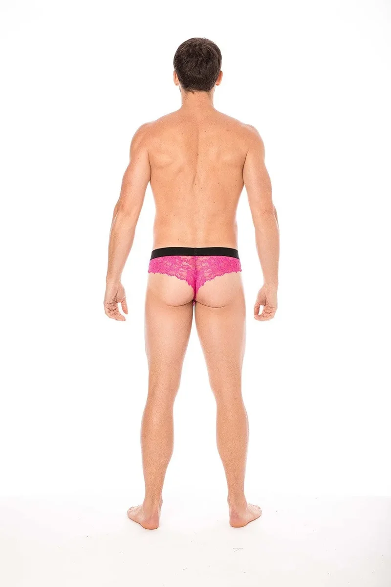 string moulant magenta dentelle fine florale poche opaque maintien affiné confortable extensible polyester elasthanne délicate sensuelle séduction