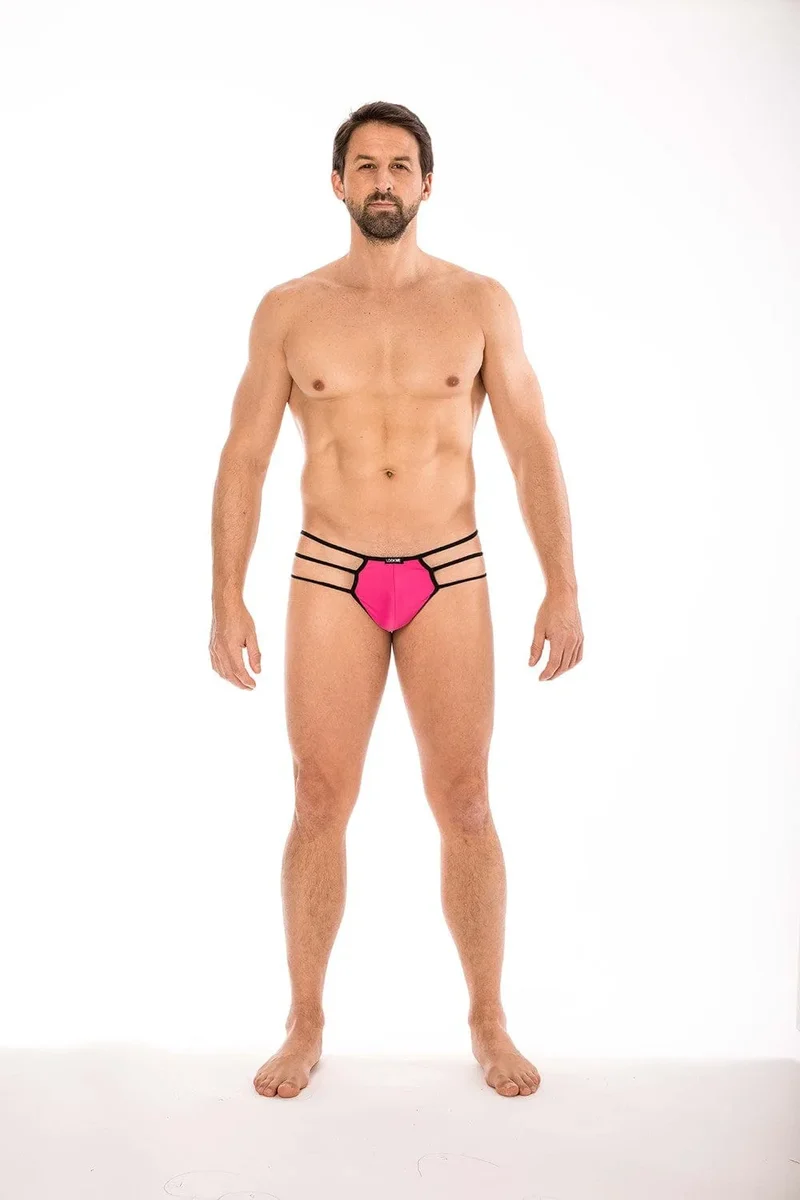 sousvêtement magenta transparent trois cordes latérales ceinture arrière maintien confortable élastique polyamide élasthanne audacieux séduisant élégant