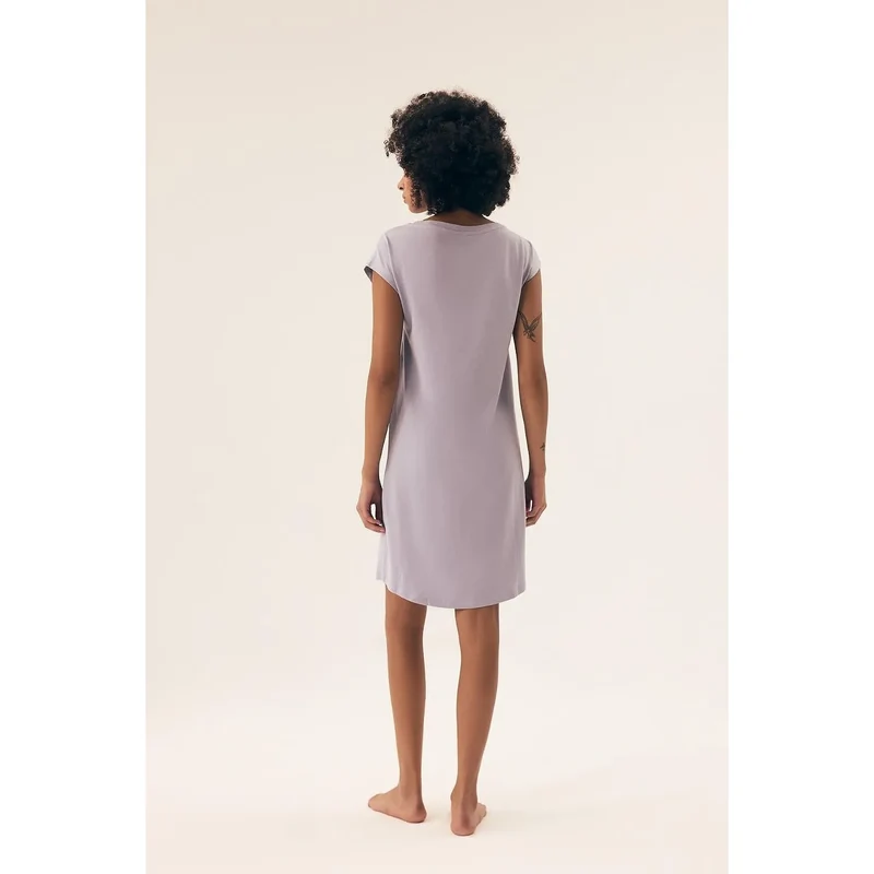 Chemise de nuit Henderson 208592 confortable style élégant coton couleur apaisante manches courtes encolure ronde
