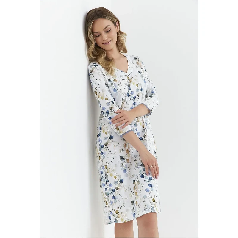 Chemise de nuit élégante en coton 100% imprimé floral style V-neck manches 3/4 ajustement loose femme nuits romantiques confort intime