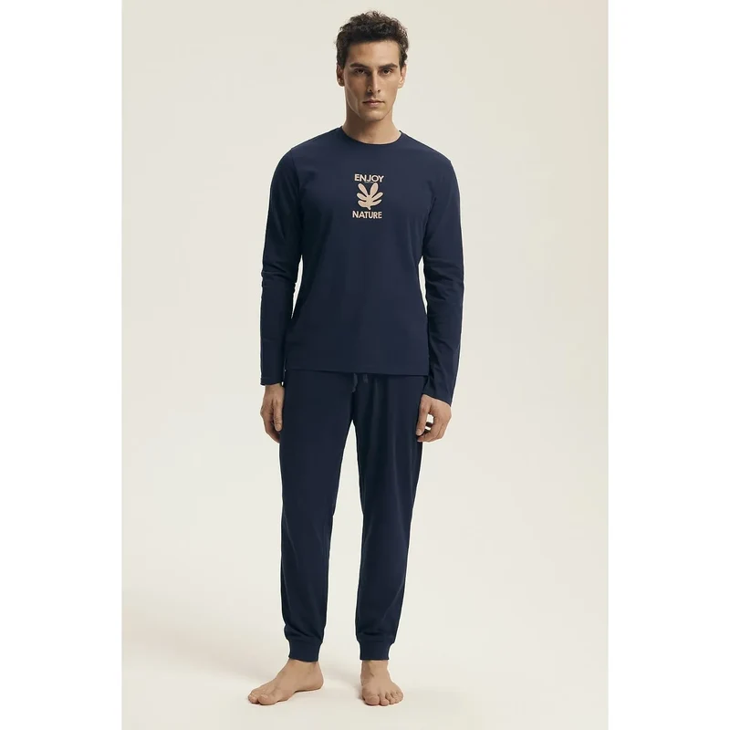 Pyjama homme confortable Henderson model 219791, bleu marine, t-shirt manches longues, pantalon élastique, idéal pour dormir ou intérieur