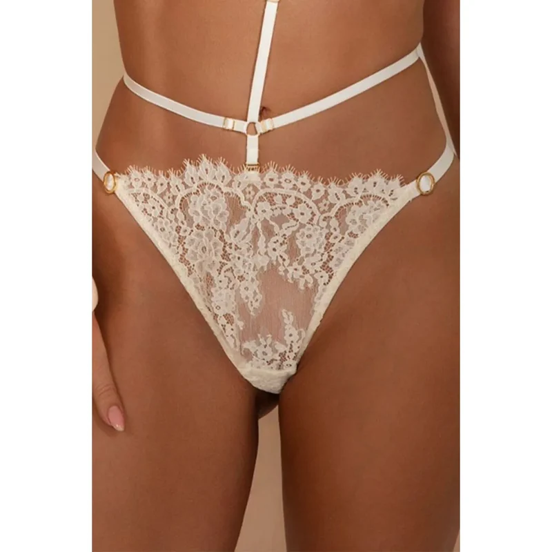 Strings dentelle légère franges ajustables femmes confort sexy invisibles