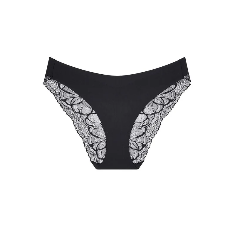 Culottes féminines dentelle noire haute jambes confort invisible Triumph