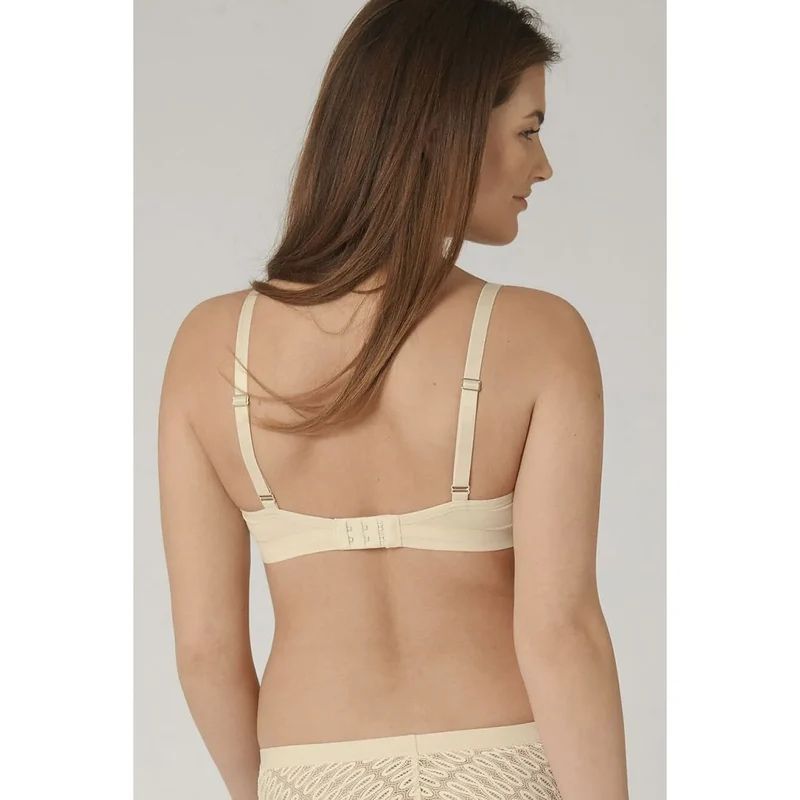 Culotte brésilienne élégante invisible microfibre dentelle Triumph Aura Spotlight