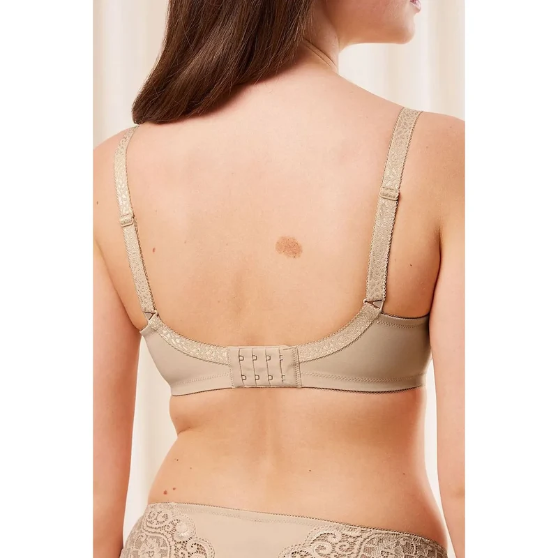 Soutien-gorge minimiseur microfibre douce armatures invisibles grande taille élégance féminine