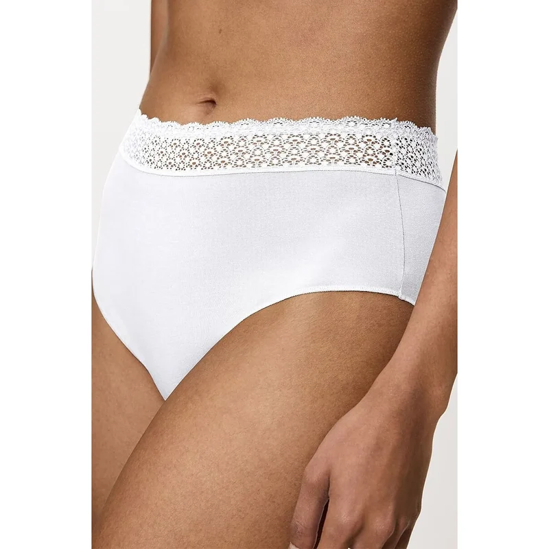 Culottes invisibles confort soyeux dentelle recyclée respirabilité Triumph