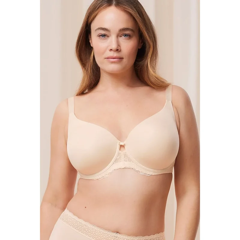 Soutien-gorge rembourré dentelle beige invisible élégant confort quotidien Triumph