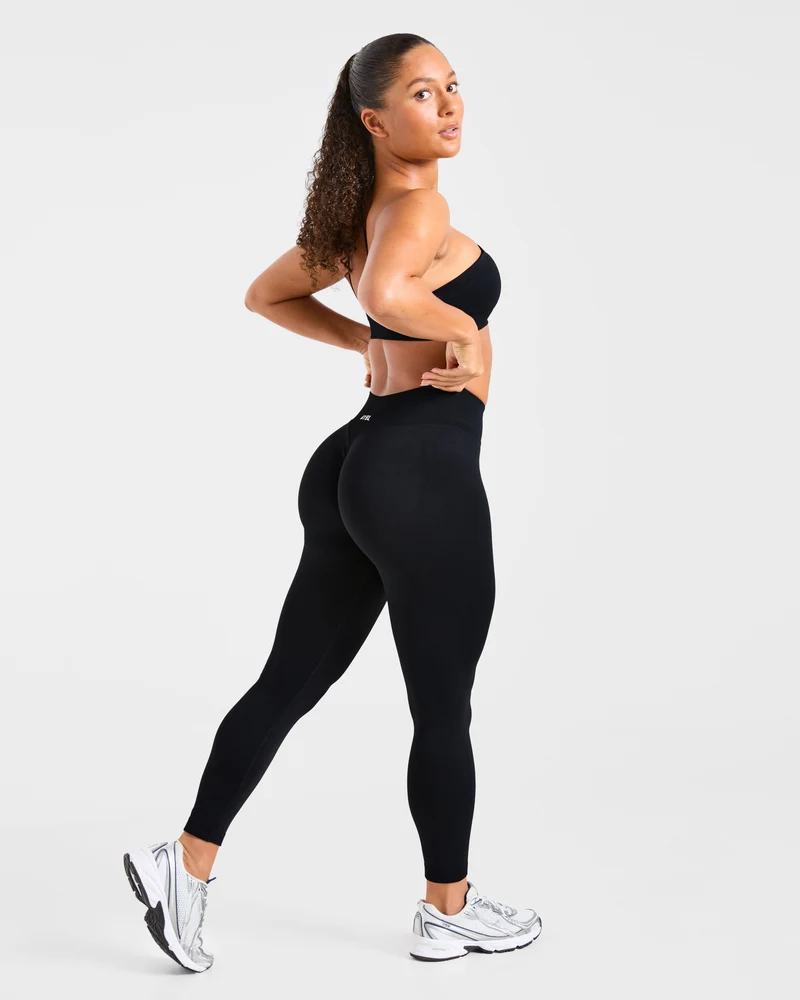 Enhance Seamless One Shoulder Sports Bra - Noir