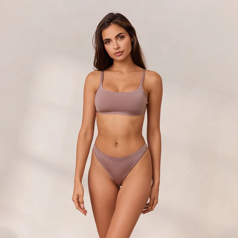 Barely There Brassière - Cassis