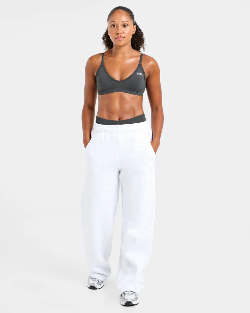Adapt Seamless Strappy Sports Bra - Dark Charcoal