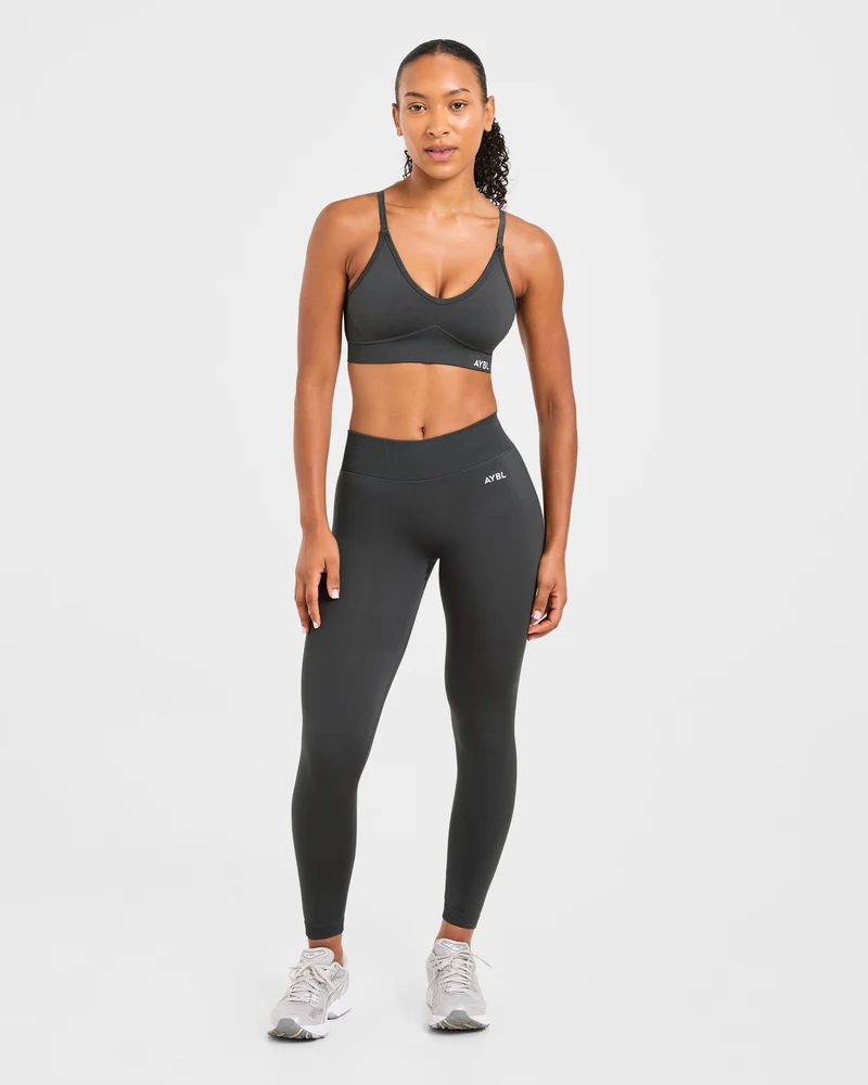 Adapt Seamless Sports Bra - Dark Charcoal