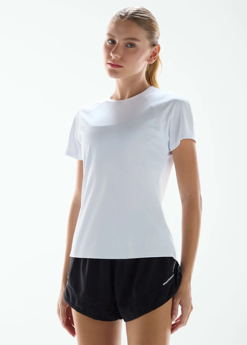 T-shirt Mulher Manga Curta Outlast