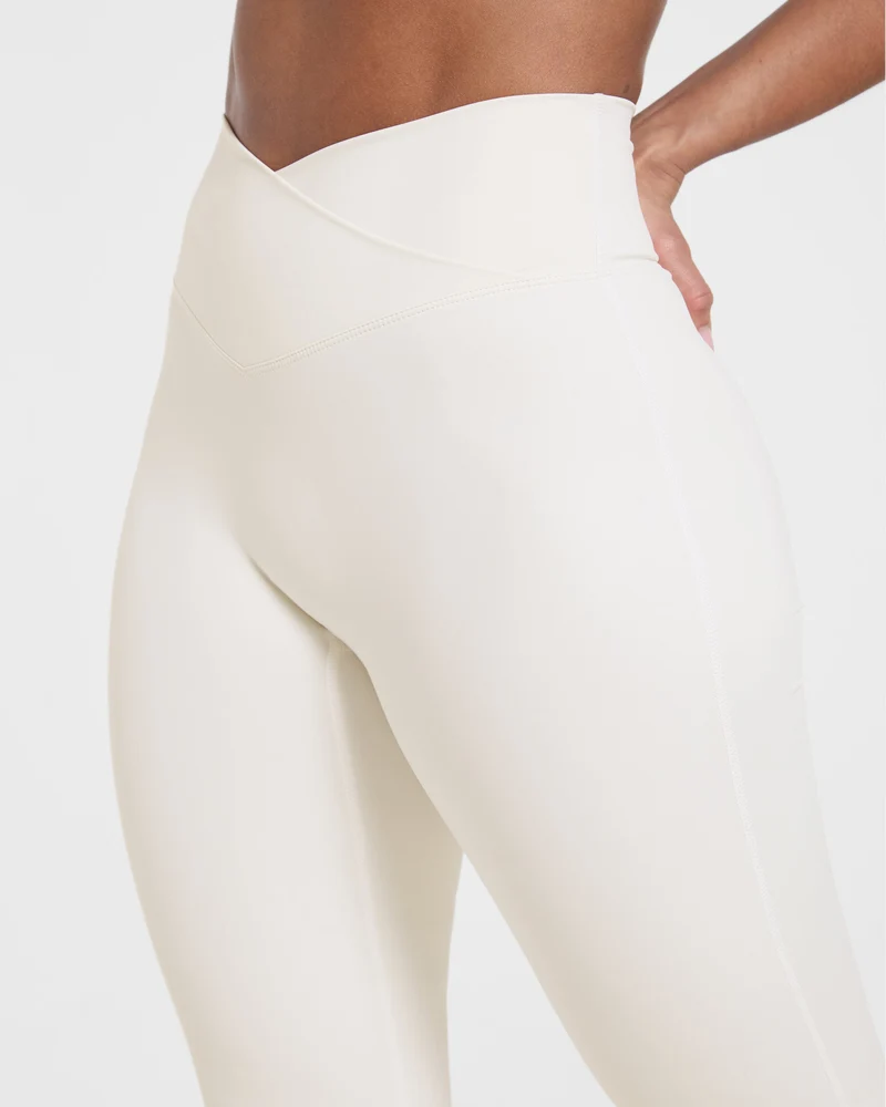 Sculpt Wrap Flared Leggings - Tofu