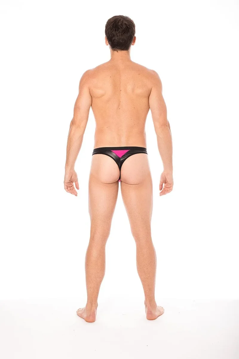 string simili cuir magenta audacieux énergique opaque doux extensible pointe arrière rappel confortable sophistiqué sexy polyester élasthanne