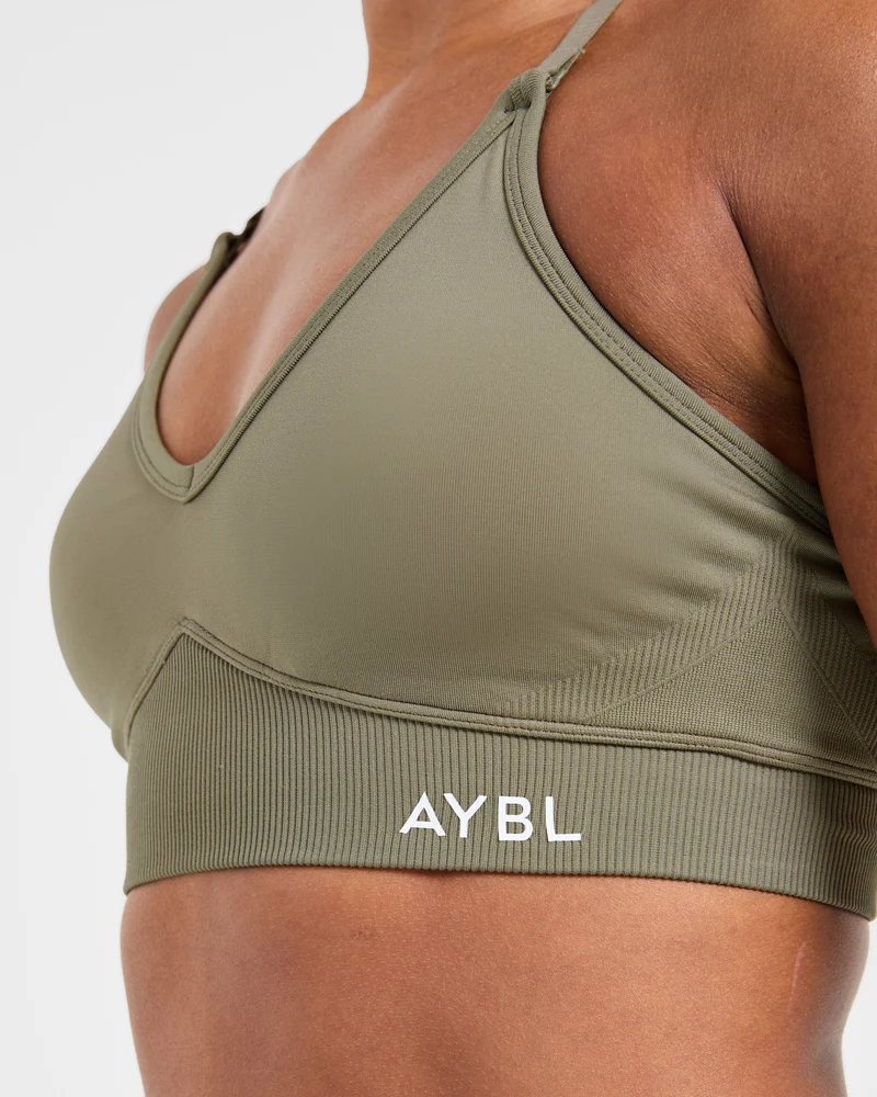 Adapt Seamless Sports Bra - Muted Olive