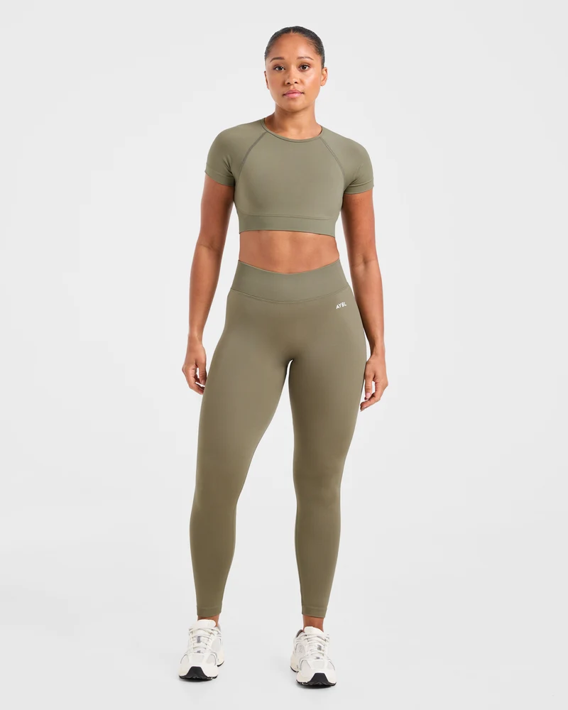Adapt Seamless Crop Top - Muted Olive