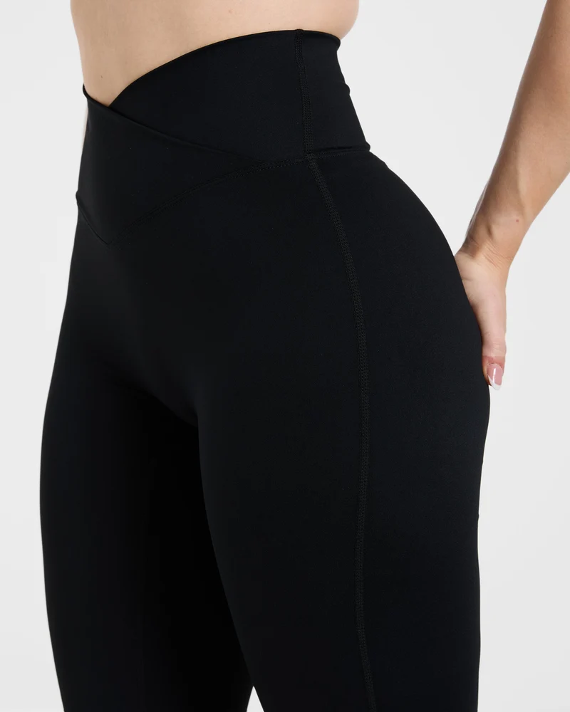 Sculpt Wrap Flared Leggings - Noir