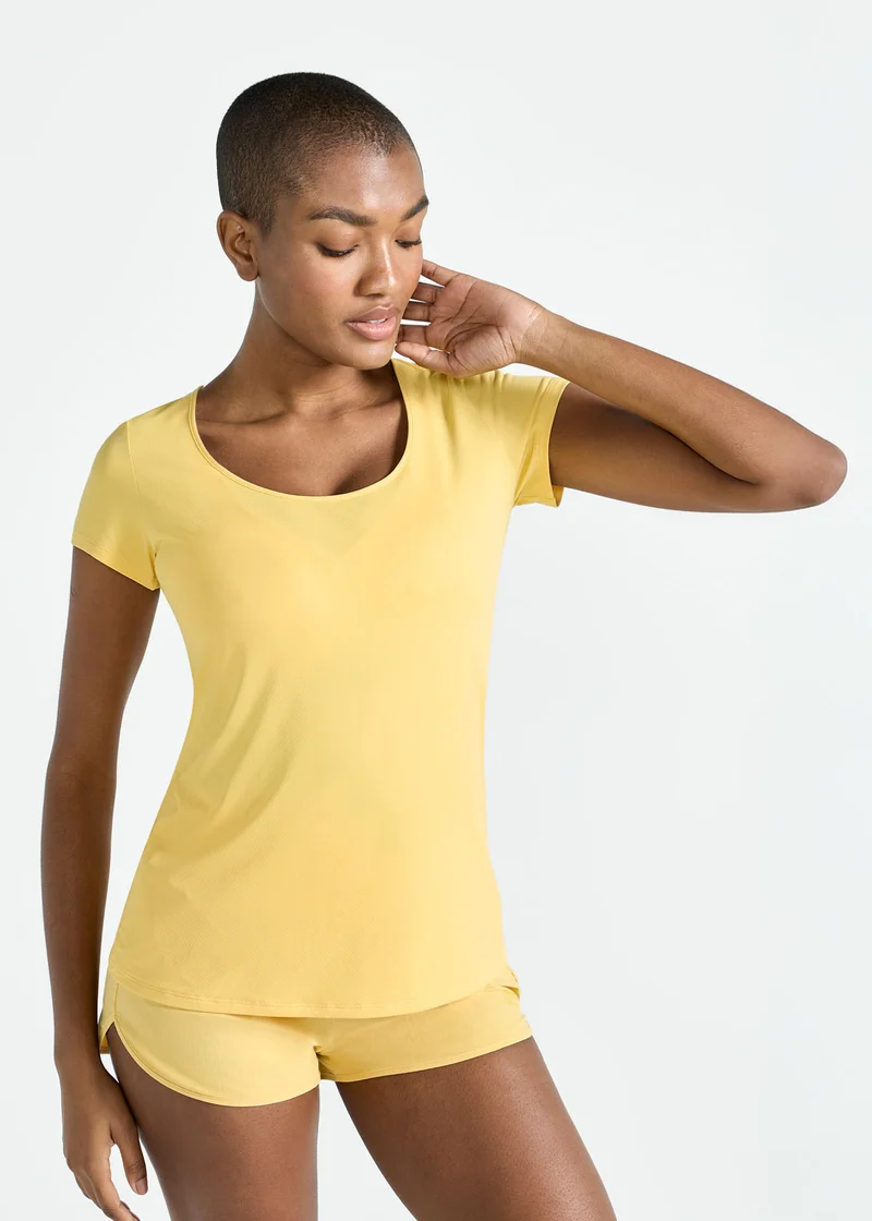 T-Shirt Mulher Manga Curta Gota