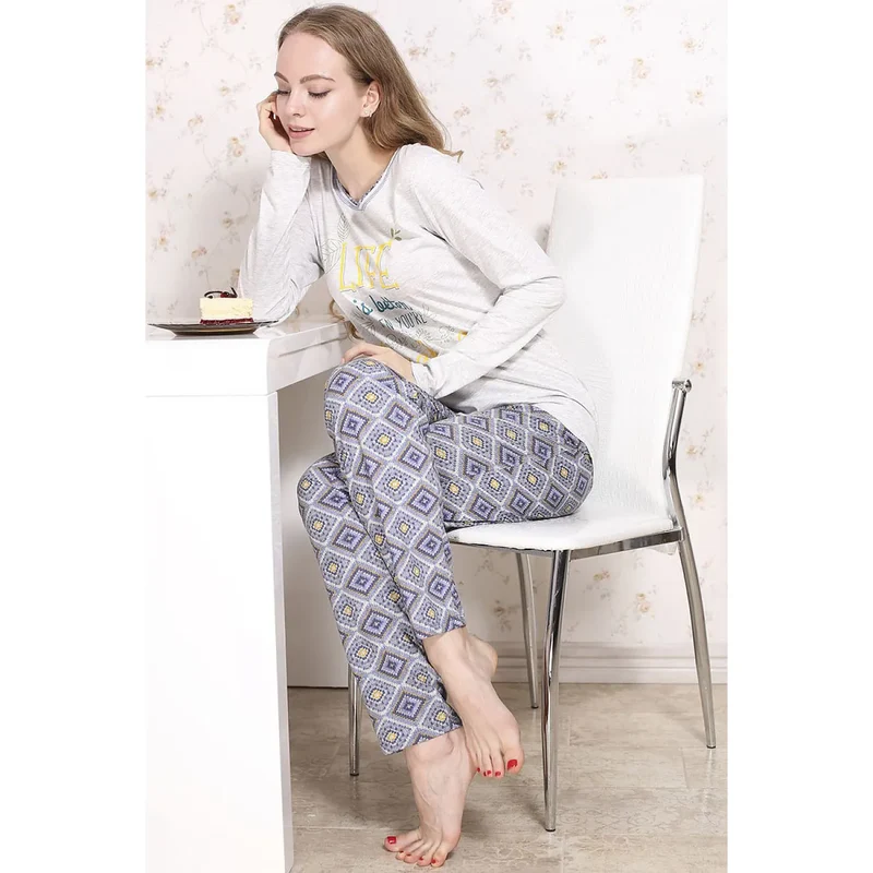 pyjama femmes coton gris bleu manches longues motif géométrique Roksana confortable doux extensible respirant lavable durable élégant coupe ajustée sophistiqué