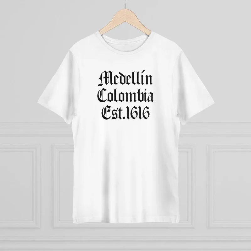 Medellin Colombia est 1616 Mobster Art T-shirt
