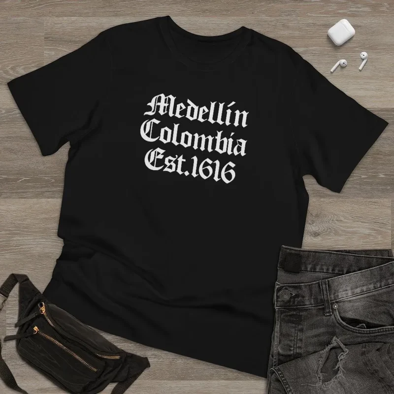 Medellin Colombia est 1616 Mobster Art T-shirt