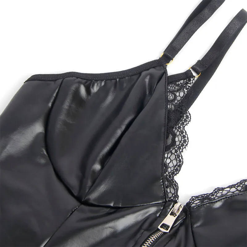ensemble lingerie dentelle noire similicuir brillant portejarretelles réglables fermetureéclair avant sensuelle séduisante élégante sophistiquée moulante polyester élasthanne soirée