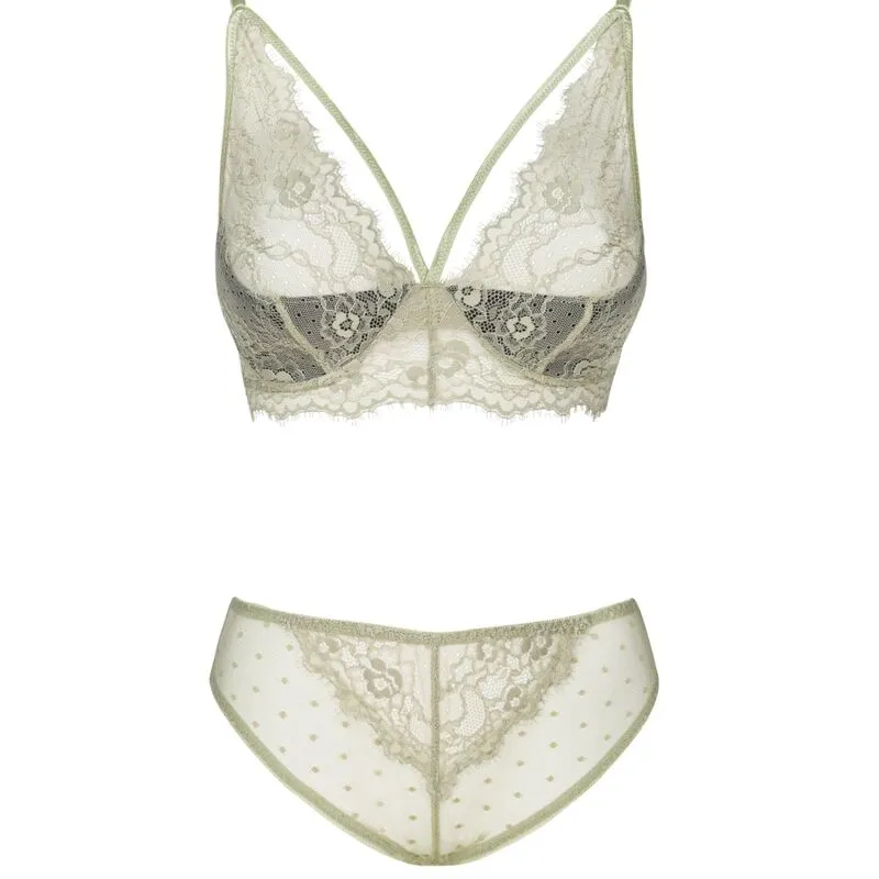 ensemble lingerie dentelle kaki confortable soutien gorge sans armature bretelles décoratives maintien optimal poitrine volumineuse culotte
