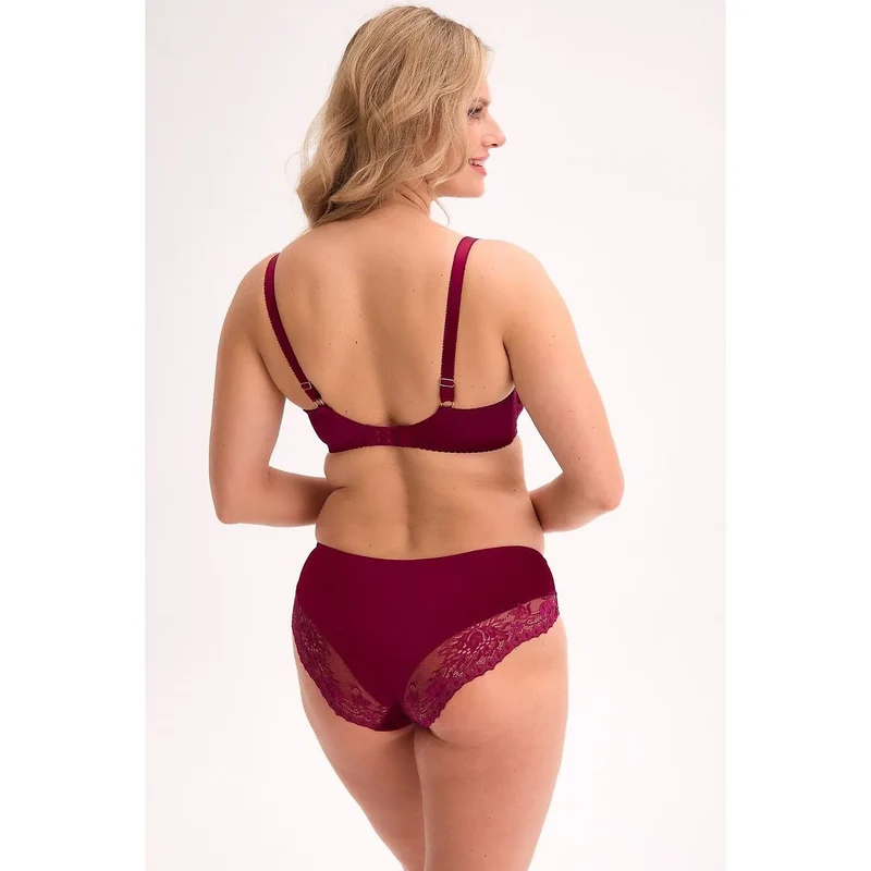 soutiengorge armatures confortable maintien stable bonnets renforces baleines inferieures mousse douce coutures plates invisible bretelles reglables ornements legers noeud decoratif