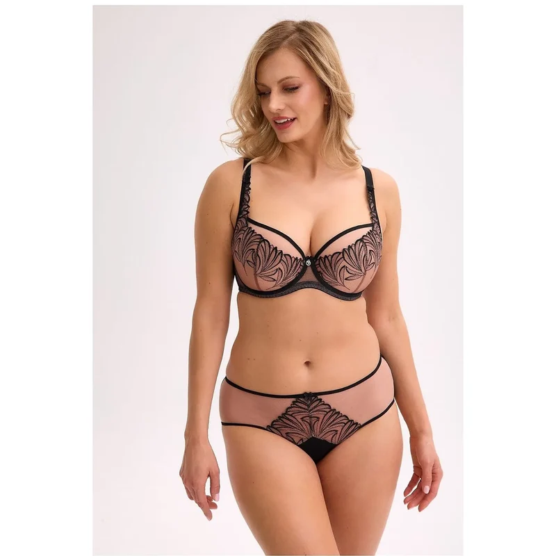 soutiengorge semirembourré élégant confortable dos fermé maintien bonnets renforcés baleines doublure coutures plates invisible sous vêtements bretelles réglables résille