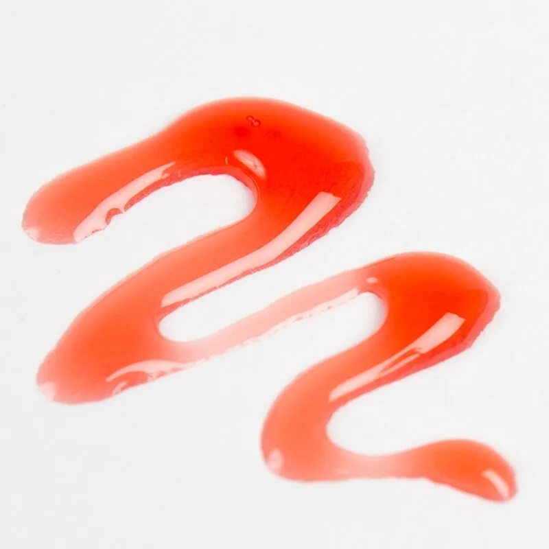 stylo corps secret fraise aromatisé ludique ergonomique rose motifs cœurs lisse plastique hygiénique applicateur pointu précis généreux 35g discret romantique