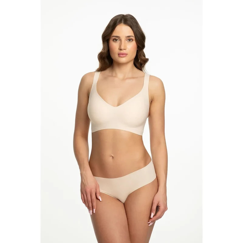 Soutien-gorge confort sans armature Julimex soft model 220551 tissu élastique renforcé cups ajustables discrétion parfaite lingerie féminine