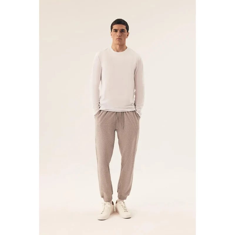 L'ensemble model 220974 Henderson t-shirt long col rond hommes sous-vêtements quotidiens élégants coton élasthanne