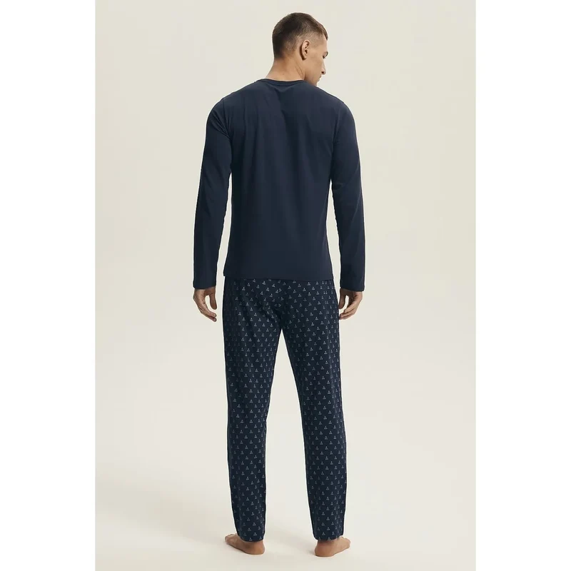 Pyjama homme confortable style moderne Henderson t-shirt manches longues pantalon élastique motifs graphiques bleu foncé
