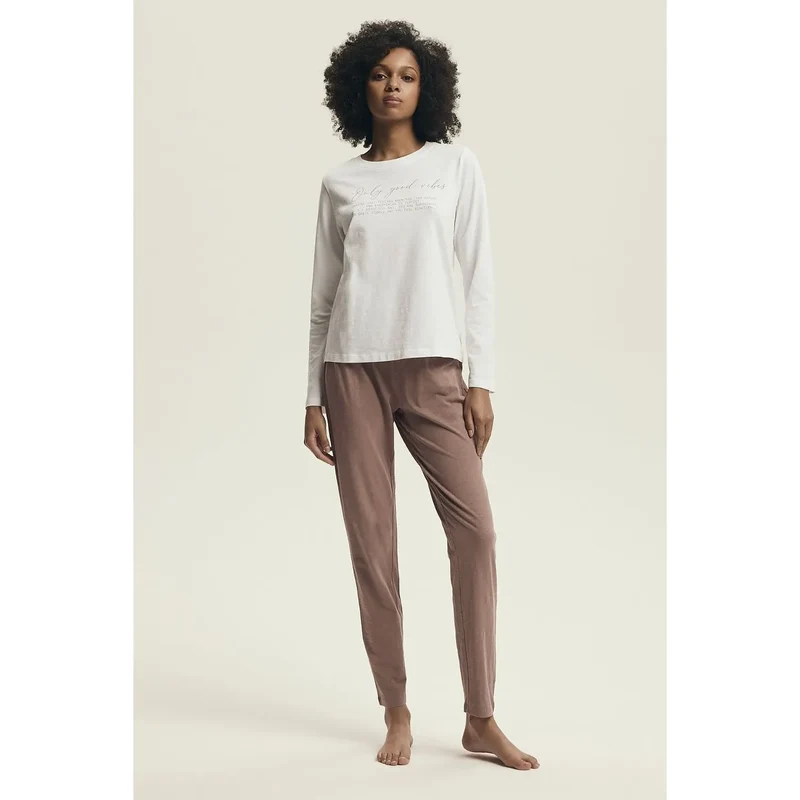 pyjama femme coton doux aéré modèle220979 Henderson manches longues col rond message devant pantalon rose pâle chevilles ajustées taille élastique