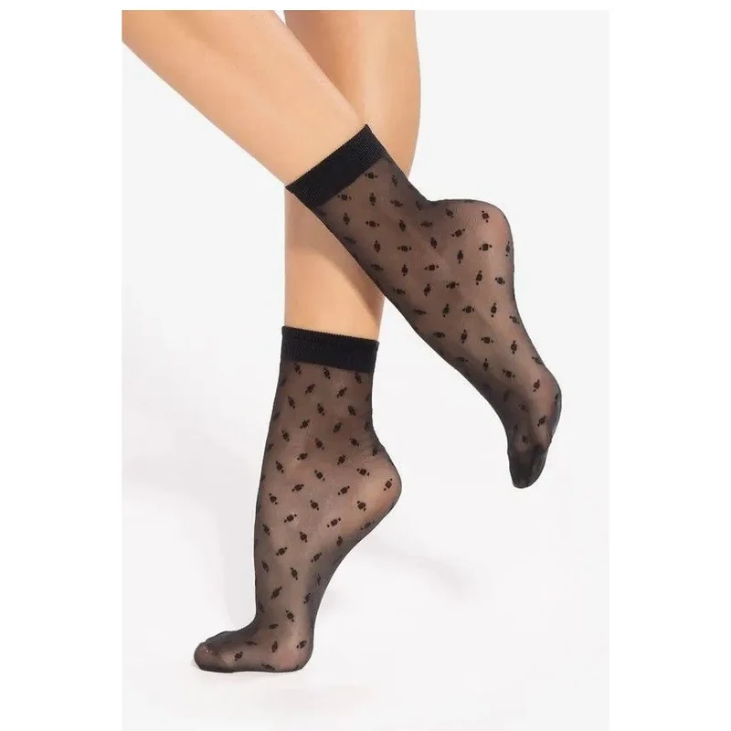 chaussettes transparentes étoilées noires haute cheville élasthanne polyamide confortables sensuelles élégantes résistantes fines bord élastique maintien