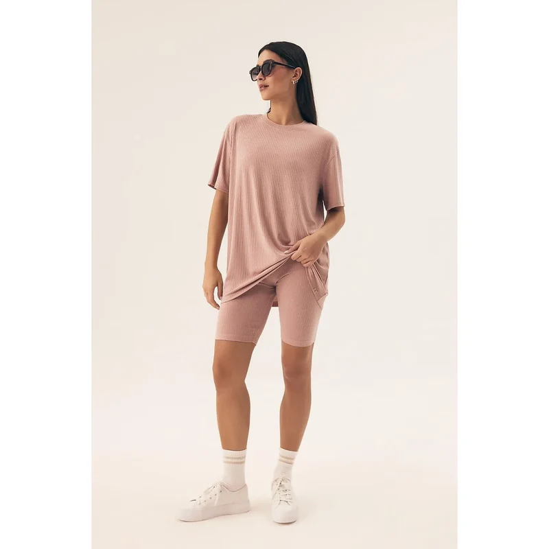 Pyjama femme confort élégance côtelé doux aéré ajustement parfait décolleté semi-circulaire leggings genouveau élastique rose nude modern