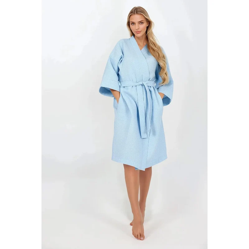 Peignoir femme élégance confort matelassé manches 3/4 poches ceinture bleu pastel OEKO-TEX Standard 100 Pologne