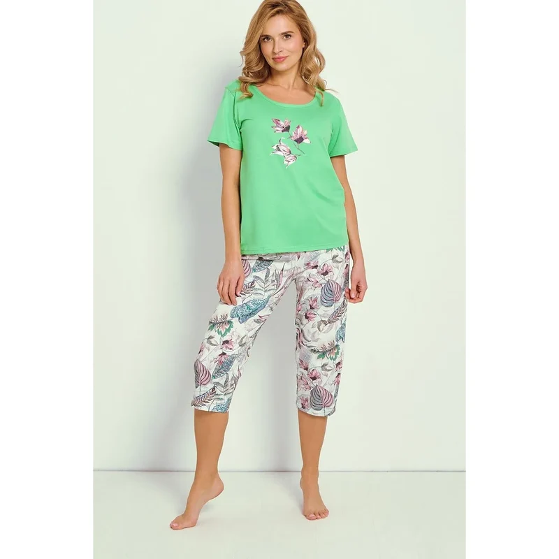 Pyjama féminin élégant et confortable pour nuits chaudes, design floral, coton 100%, ensemble détente, idéal pour relaxation, intimité, gifting