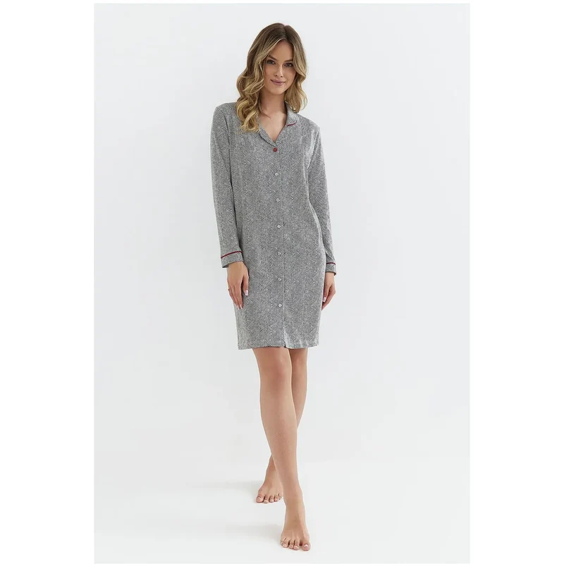 Chemise de nuit élégante en coton doux coupe ample manches longues col classique fermeture boutons lingerie confortable nuit détente maison femme