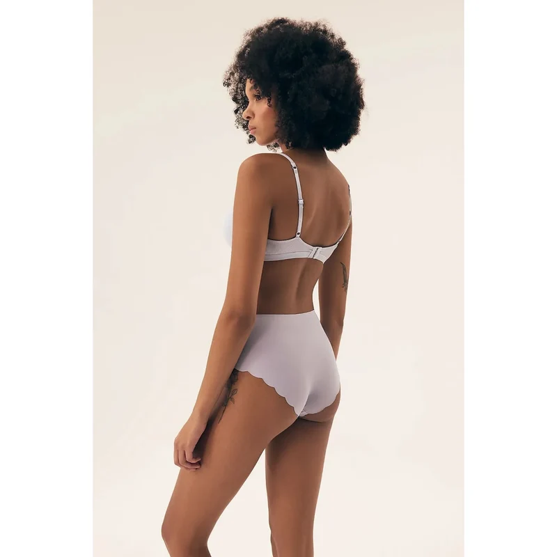 Ensemble de lingerie féminine confortable soutien-gorge sans armature culotte taille haute dentelle douce coton élasthanne intimité bien-être