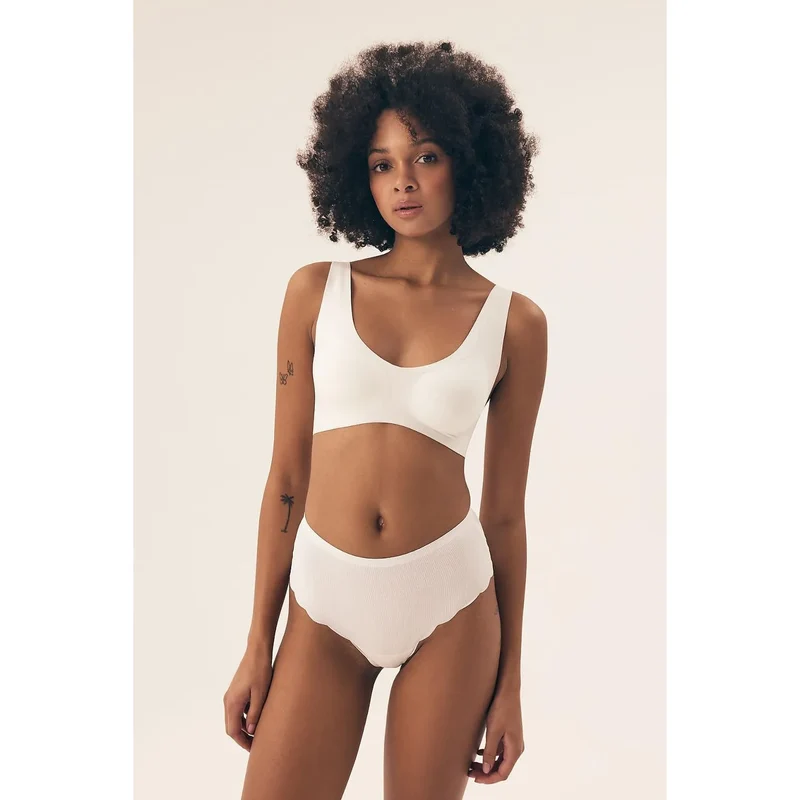 Soutien-gorge rembourré Henderson 211997 microfibre doux ajustement parfait confort全日 sans armature coussinets amovibles fermeture dos